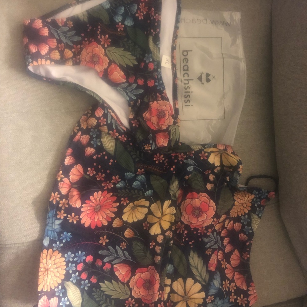 New Beachsissi floral tankini XL